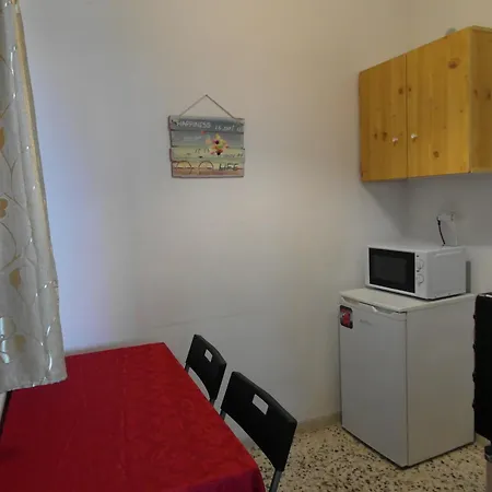 Eri 2* Agia Marina (Aegina)
