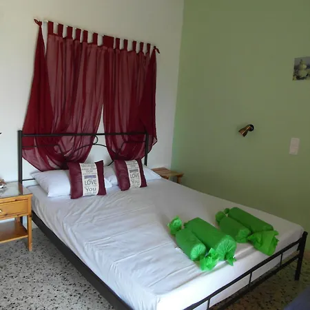 Eri 2* Agia Marina (Aegina)