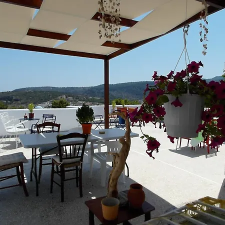 Eri 2* Agia Marina (Aegina)
