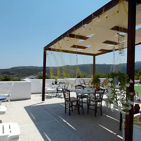 Apart Otel Eri Agia Marina (Aegina)